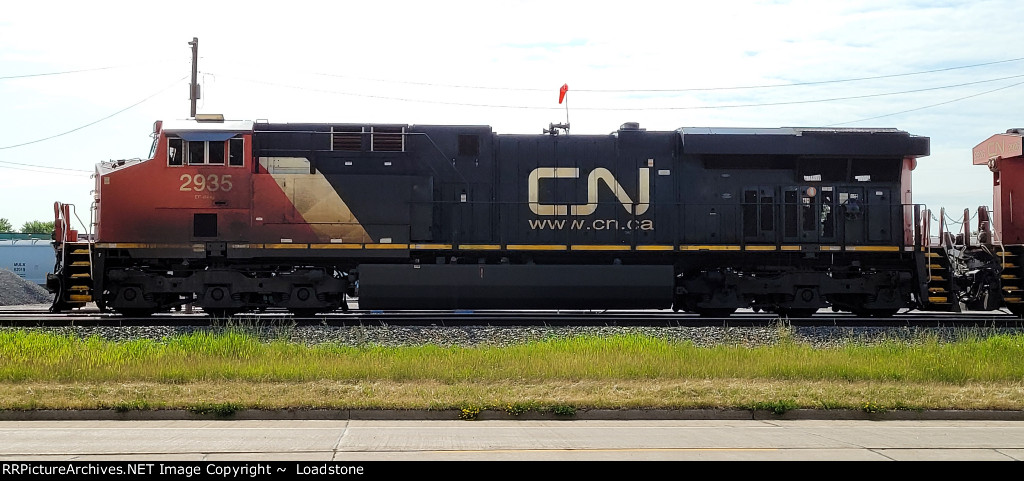 CN 2935